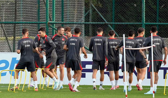 A Milli Futbol Takımı, İzmir'de İzlanda ile karşılaşacak