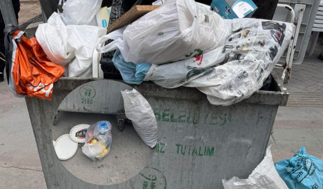 Birlik Caddesi'nde çöp yığını büyüyor