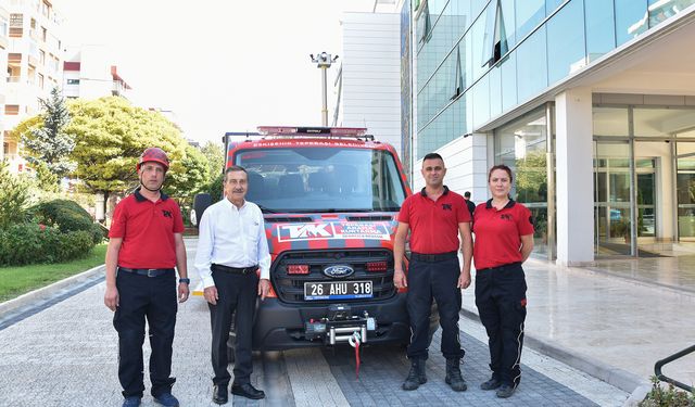 Tepebaşı Belediyesi'nden tam donanımlı arama kurtarma aracı