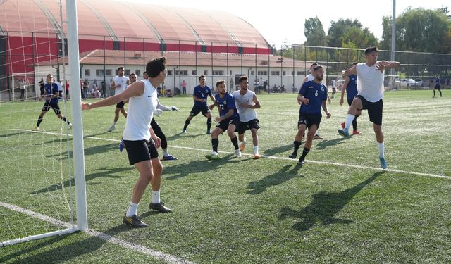 2 Eylül Spor ilk özel maçını oynadı