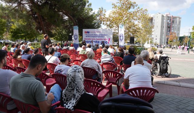 Eskişehir'de ”Kendin İçin Kentin İçin Harekete Geç” paneli yoğun ilgi gördü