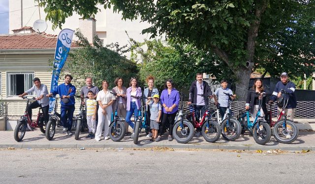 ÇGD Eskişehir üyeleri Sosyo Bike’ta bir araya geldi