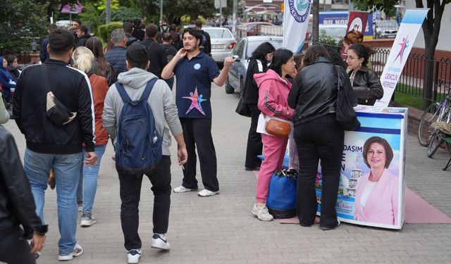 Üniversite öğrencilerine Eskişehir Büyükşehir'den hoş geldin etkinliği