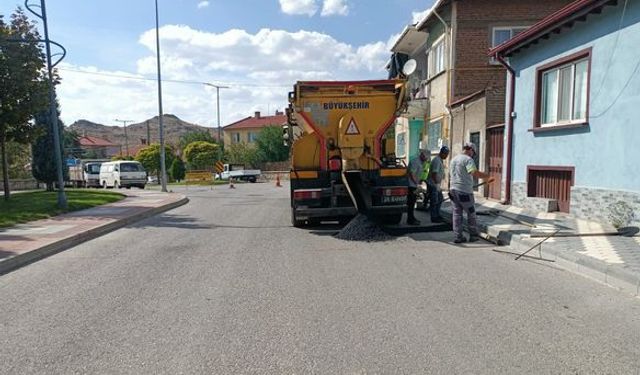 Zafer Caddesi'nde hız kesici kasis uygulamaları hayata geçirildi