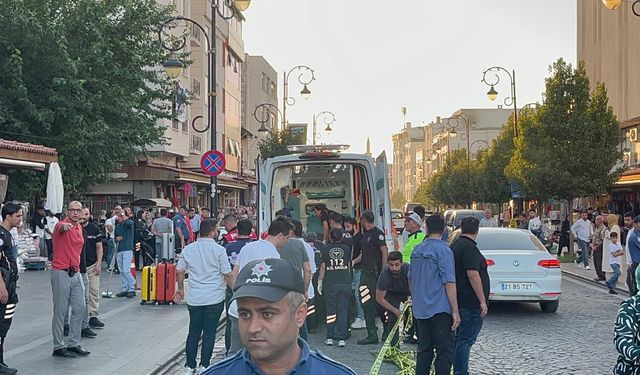 Yine kadın cinayeti! Boşanma aşamasındaki eşini, çocuğunun yanında öldürdü