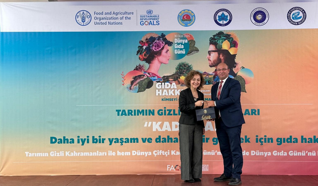 Başkan Tepe "Tarımın Gizli Kahramanları Kadınlar" konulu konferansa katıldı