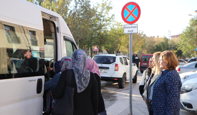 Çifteler Belediyesi kadınları kanser taramasına taşıdı