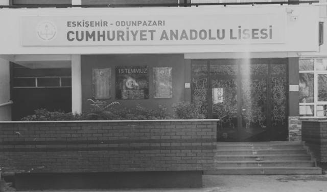 Eskişehir Cumhuriyet Anadolu Lisesi'nin acı kaybı