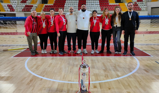 Eskişehirli görme engelli kadın goalball takımından büyük başarı