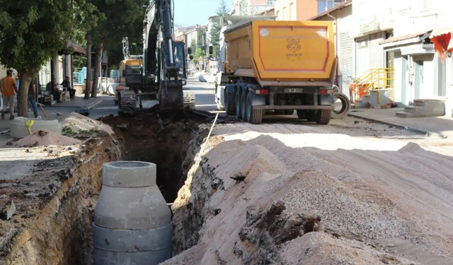 Eskişehir'deki o mahallede yağmur suyu hattı çalışması yapıldı