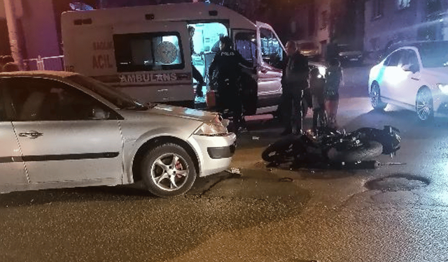 Eskişehir'de motosiklet ve otomobil çarpıştı: 1 kişi ağır yaralandı