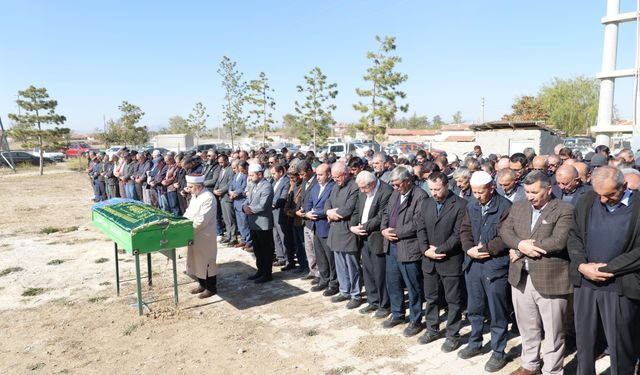 Eskişehirli iki çocuk annesi kansere yenik düştü