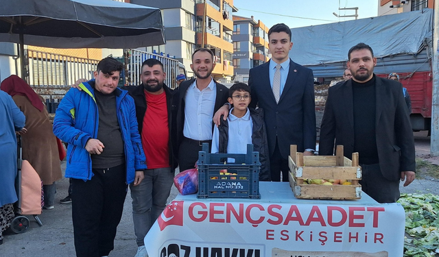 Genç Saadet Eskişehir'den esnaf ziyareti