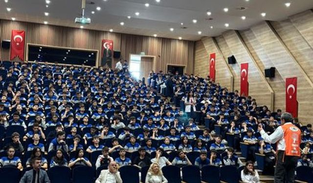 TEMA Vakfı Eskişehir İl Temsilciliği öğrencilere sunum gerçekleştirdi