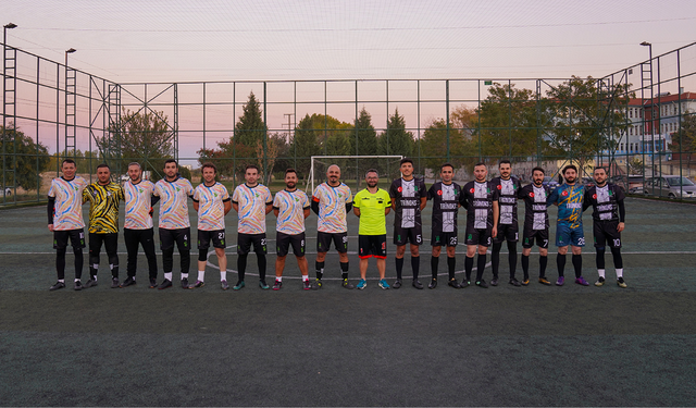 Tepebaşı'nda futbol turnuvası heyecanı başladı