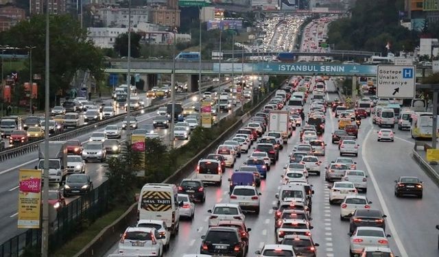 Araç sahipleri kara kara düşünüyor! Ocak ayında kaç lira olacağı açıklandı