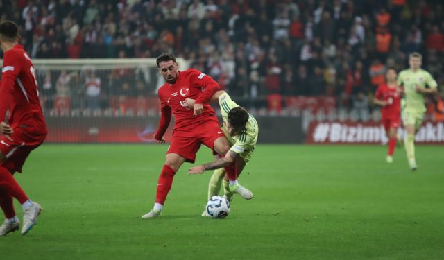 Türkiye ve Galler'den kıyasıya mücadele: İlk yarı 0-0