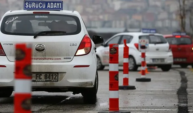 2025 yılı sürücü kursu ve ehliyet harç ücreti belli oldu