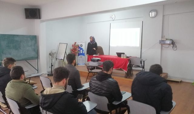 Eskişehir'de 'Evliliğe İlk Adım' semineri düzenlendi