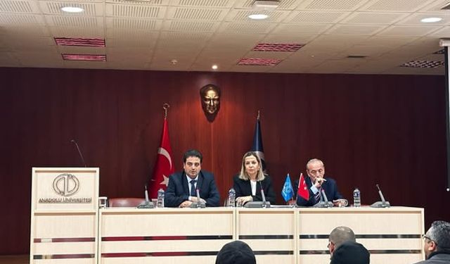 TÜRKSOY ve iş birliğiyle Ali Tûde’nin 100. Yıl Dönümü paneli Eskişehir’de düzenlendi