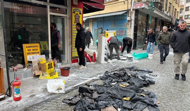 Eskişehir'de deri dükkanında yangın: Binlerce liralık mal kullanılamaz hale geldi