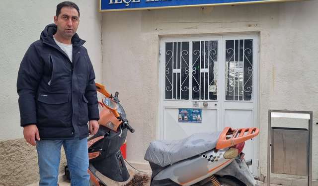 Eskişehir'de polisler çalınan motosikleti sahibine teslim etti