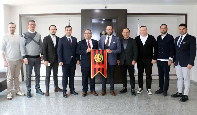 Eskişehirspor yönetiminden Baro Başkanı Günaydın’a ziyaret