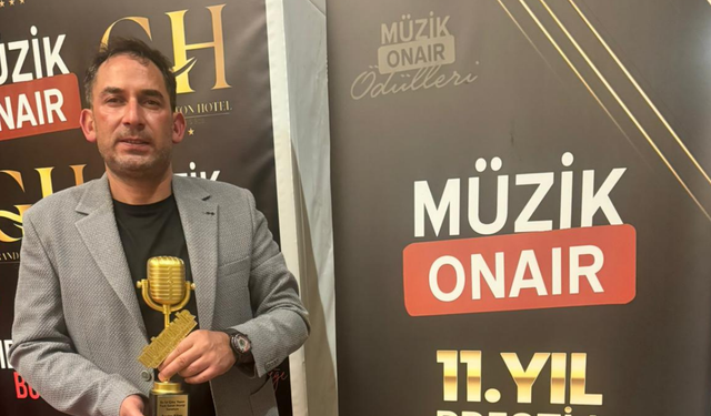 Eskişehirli sanatçı “Yılın En İyi Çıkış Yapan Türk Sanat Müziği Sanatçısı” ödülü aldı