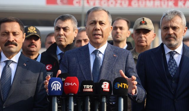 Bakan Yerlikaya: "Son bir ayda 52 bin 622 Suriyeli ülkesine dönüş yaptı"