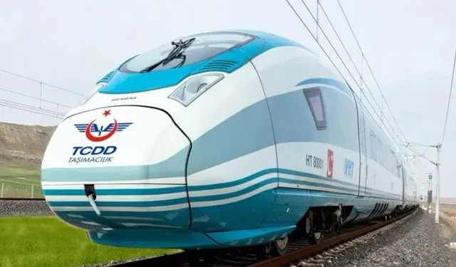 Bllecik'teki orman yangını hızlı tren seferlerini olumsuz etkiledi