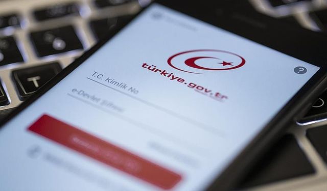 Emekli olacaklar e-Devlet'e akın ediyor! SGK’dan milyonları ilgilendiren hizmet