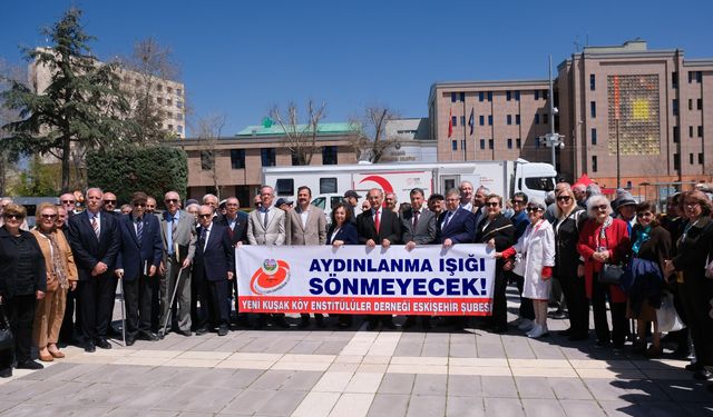 “Köy enstitüleri uygulamasında Eskişehir'in barışçıl bir konumu var”