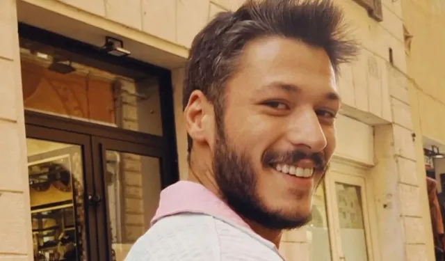 Görenler inanamadı: Ünlü oyuncu saçlarını pembeye boyadı!