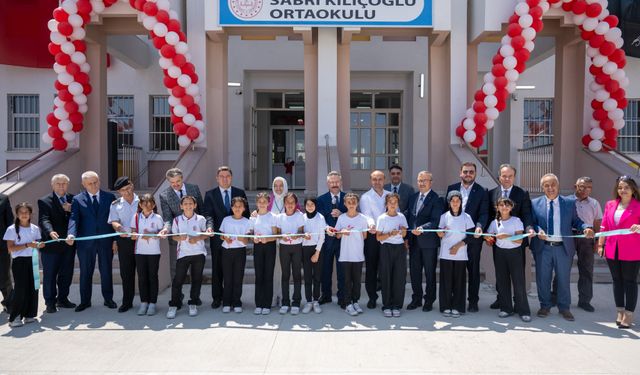 Eskişehir’de eğitime yatırım: İki yeni okul hizmete açıldı