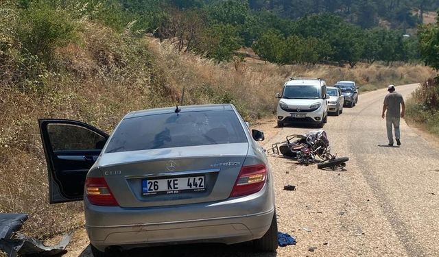 Komşuda motosiklet yola savruldu: 1 ölü, 1 yaralı