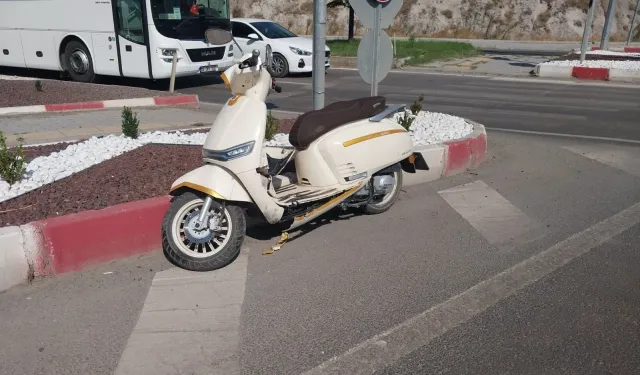 Komşuda motosiklet kazası: 2 yaralı