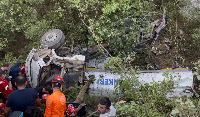 Bursa’daki orman yangınına destek için gelen gönüllüler kazada can verdi: 3 ölü