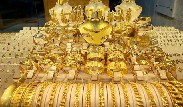 Altın biriktirenler yaşadı: Ünlü bankalar resmen bu rekoru bekliyor