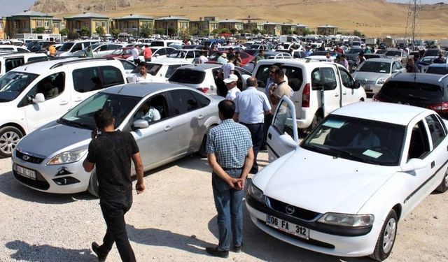 Araç alıp satacaklar dikkat: İkinci elde en hızlı satılan 4 model açıklandı