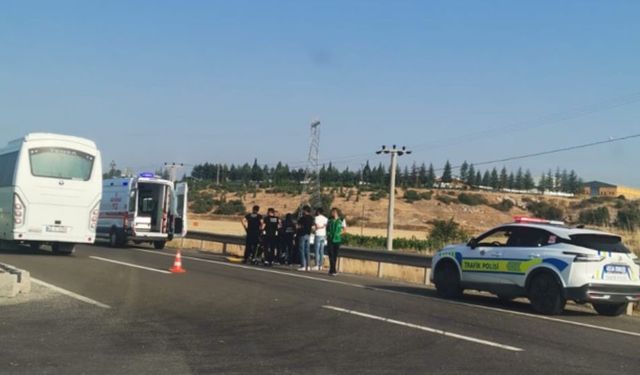 Yürekler ağza geldi: Kütahya'da takla atan araçtaki 1'i çocuk 2 kişi yaralandı
