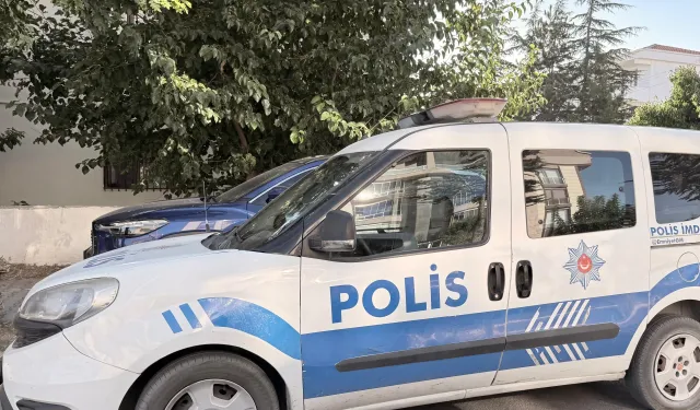 Eskişehir'in komşusunda korku dolu anlar: Evinin önünde silahla vuruldu