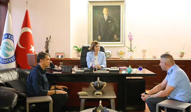 Otobüs sefer halindeyken fenalaşmıştı: Başkan Ünlüce'den kahraman şoföre teşekkür