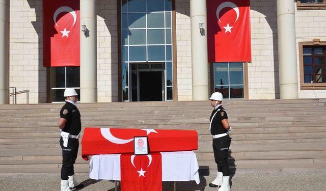 Kaza kurbanı polise Eskişehir'in komşusunda gözyaşlarıyla veda