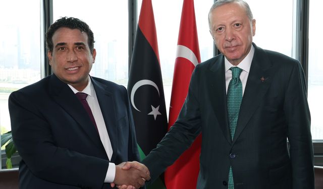 Cumhurbaşkanı Erdoğan, Libya Başkanlık Konseyi Başkanı El-Menfi ile görüştü