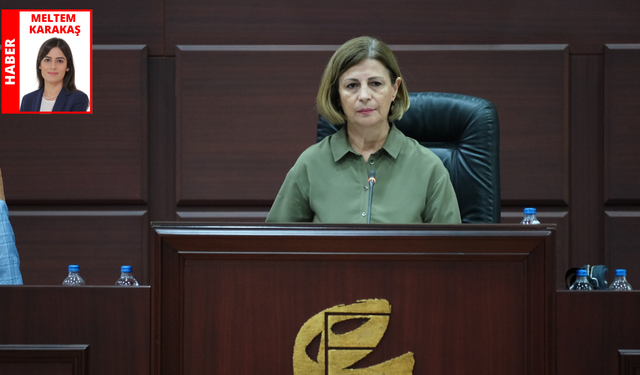 Ayşe Ünlüce: “Büyükşehir’in yatırım programı tokat gibi cevap”