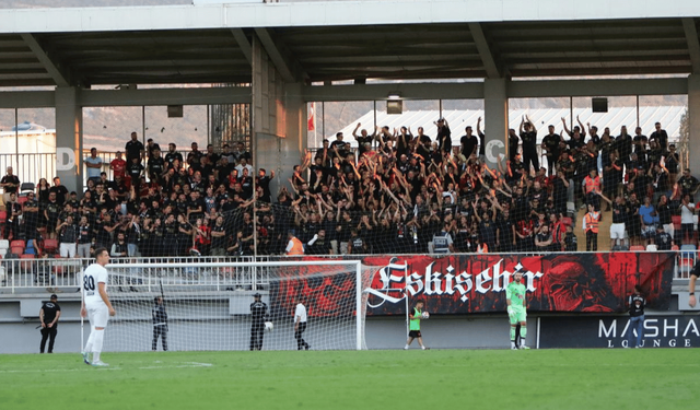 Şimşekler, İzmir’de suskun!