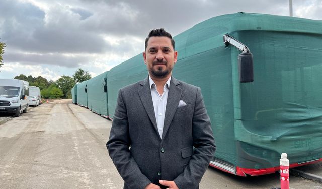 Kaya Tepebaşı Belediyesi'ne seslendi: "Bu 4 otobüsü çalıştırıp Eskişehir’e samimi olduğunu göstersin"