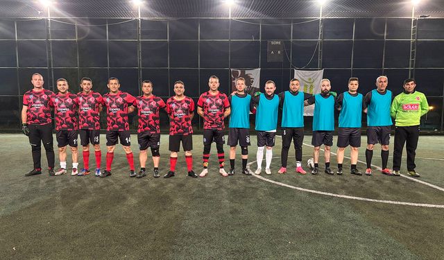 Tepebaşı Belediyesi Cumhuriyet Kupası Futbol Turnuvası'nda final heyecanı yaklaşıyor