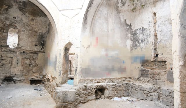 Eskişehir'de kaderine terk edilen hamam için harekete geçildi