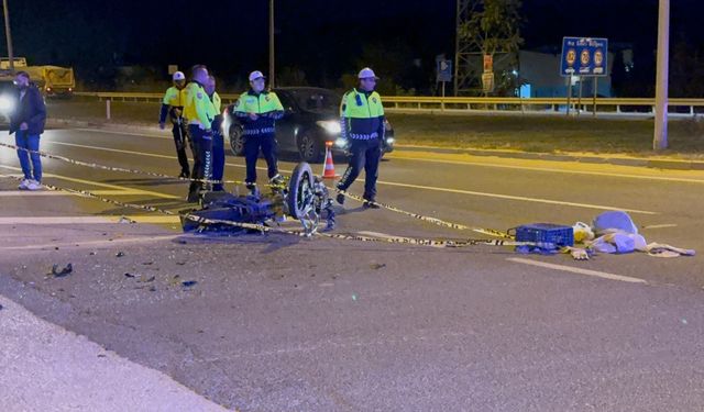 Motosiklet ile midibüs çarpıştı: 1 ölü